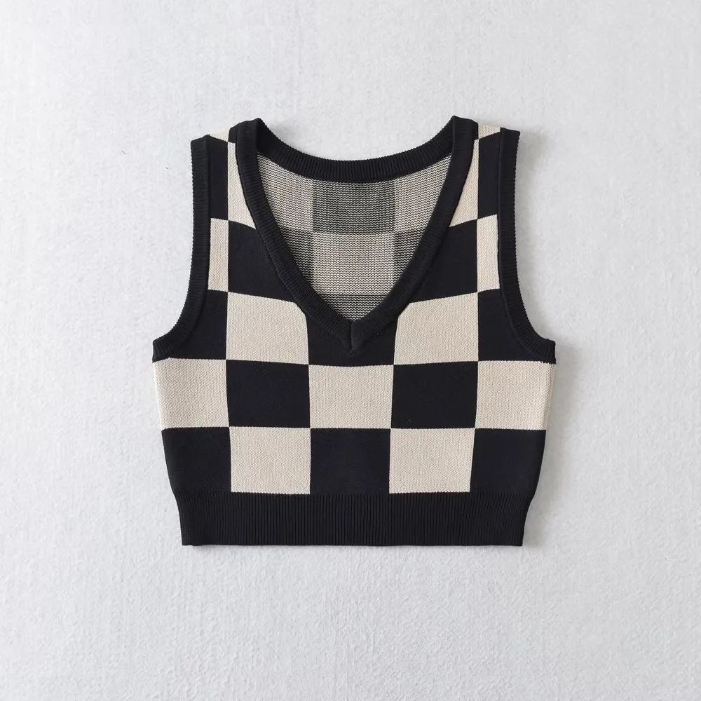 Spring New Two color Plaid Knitted Vest V Neck Short Top K7 M194A Apricot - Shop at LoveMi